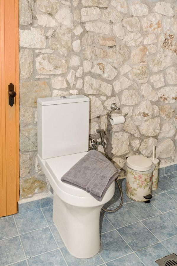 Stone House In Olive Grove - Former Denis Stone Villa ترابيزاكي المظهر الخارجي الصورة